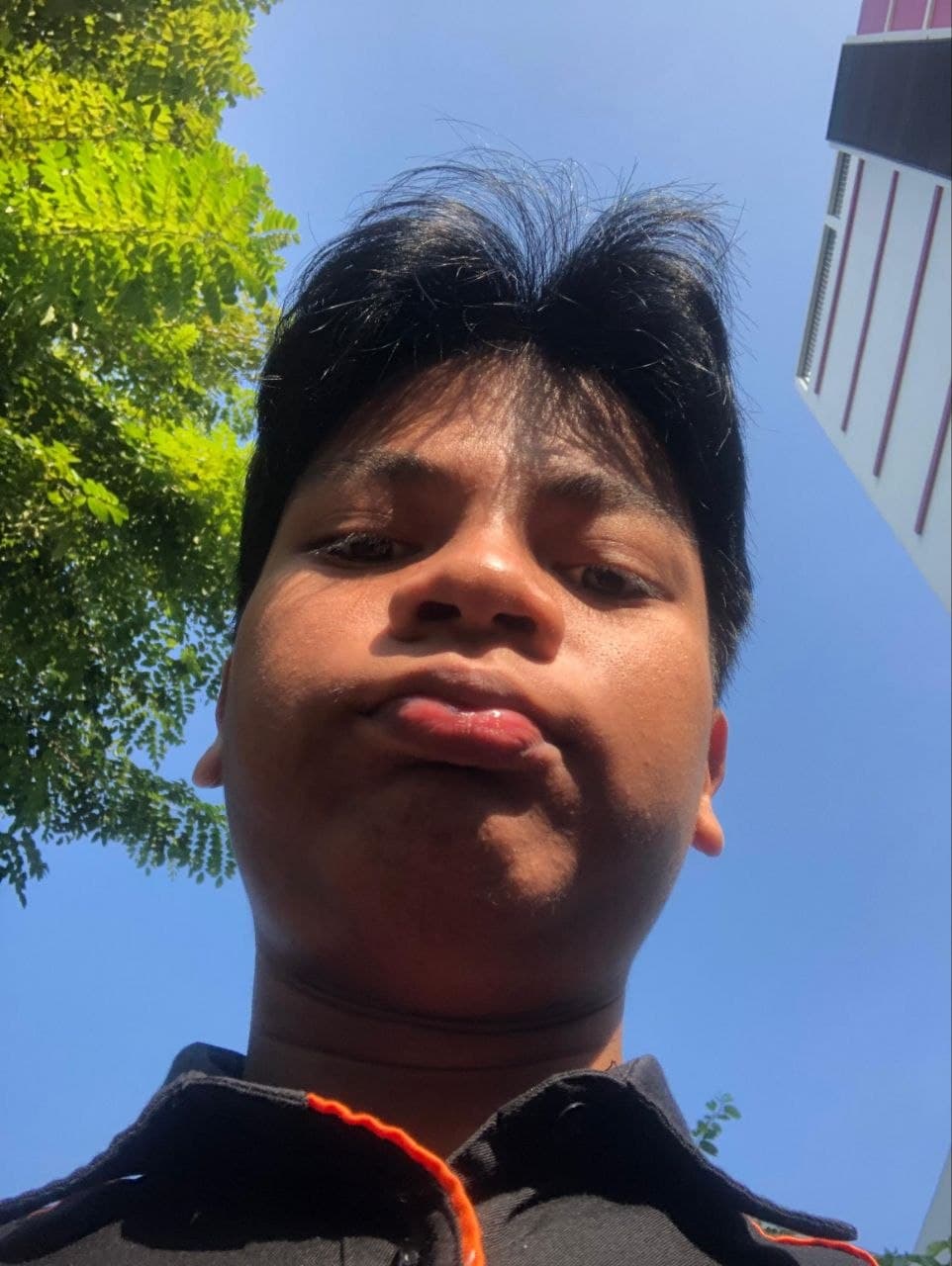 About Zul Ajiz